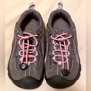 Keen Trail Shoes size 13